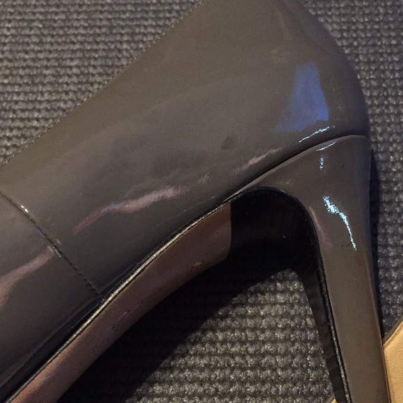 Used Cole Haan 1/2in Platform Heels Gray Size 10B - Picture 4 of 10